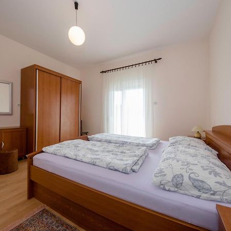 Apartments By The Sea Supetarska Draga - Donja, Rab - 11769 Phòng bức ảnh