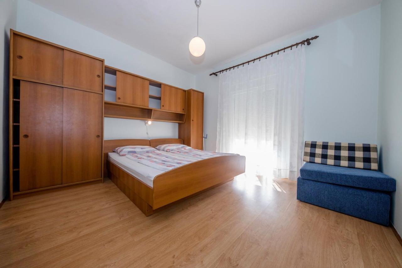 Apartments By The Sea Supetarska Draga - Donja, Rab - 11769 Ngoại thất bức ảnh