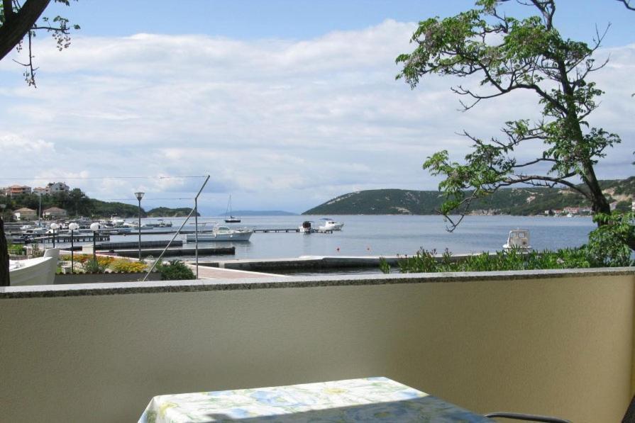 Apartments By The Sea Supetarska Draga - Donja, Rab - 11769 Ngoại thất bức ảnh