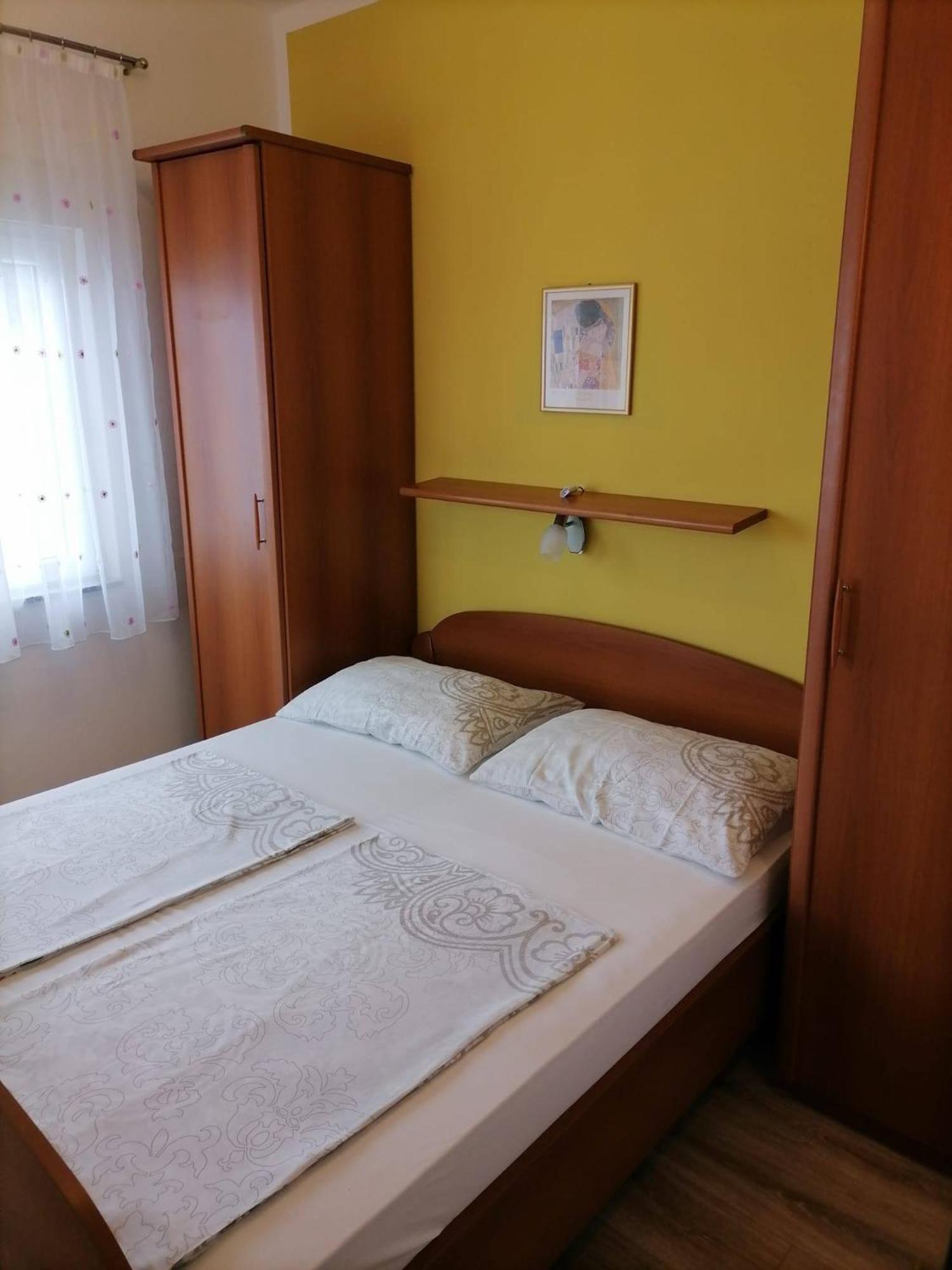 Apartments By The Sea Supetarska Draga - Donja, Rab - 11769 Ngoại thất bức ảnh