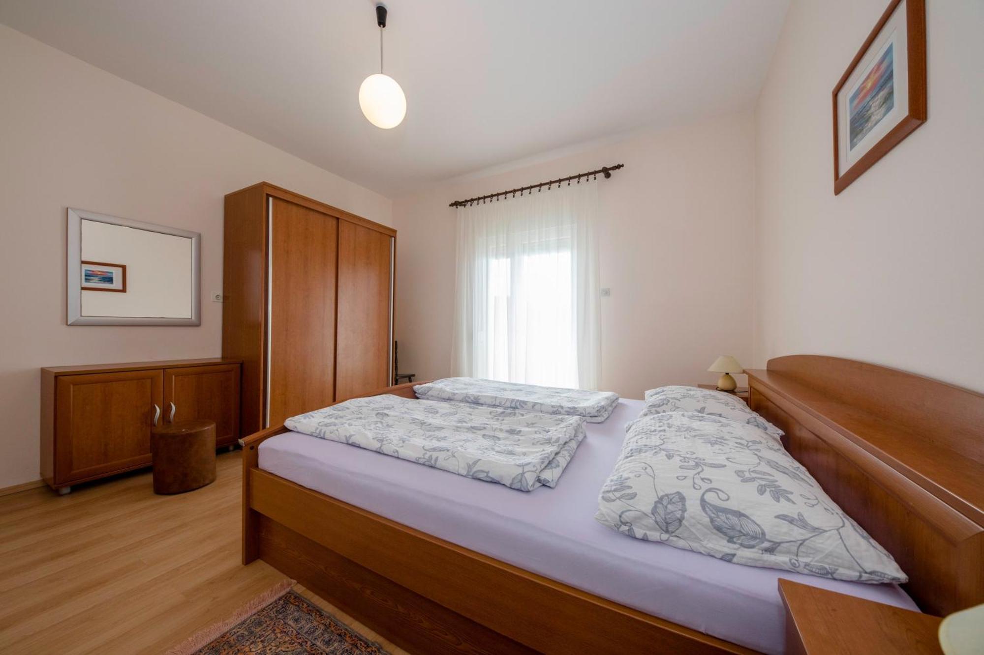 Apartments By The Sea Supetarska Draga - Donja, Rab - 11769 Phòng bức ảnh