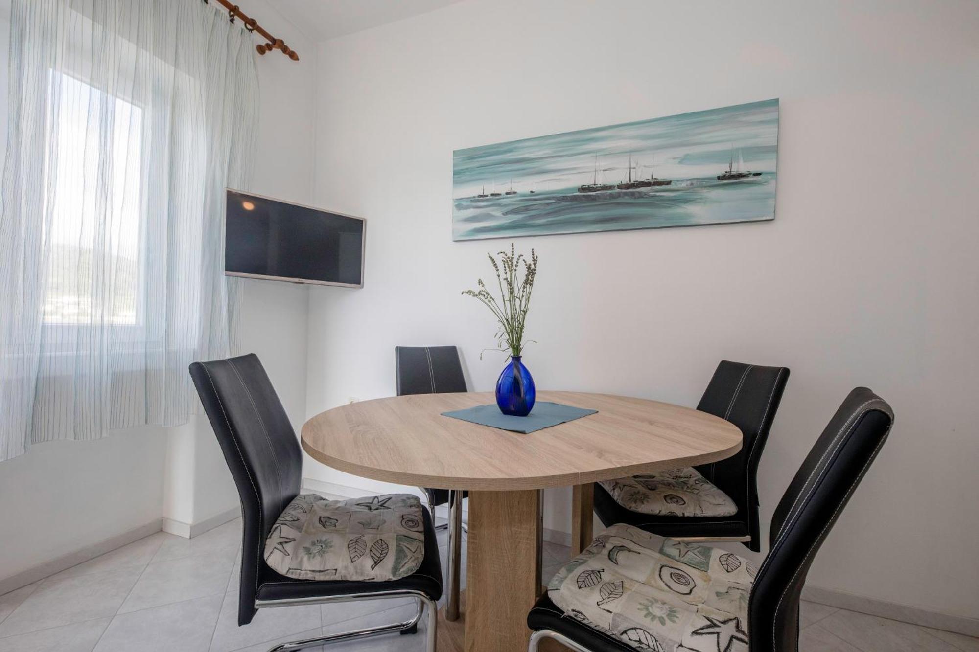 Apartments By The Sea Supetarska Draga - Donja, Rab - 11769 Phòng bức ảnh